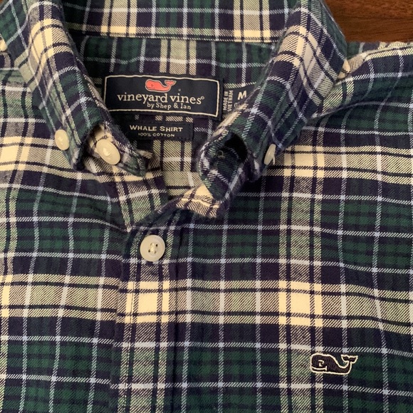 Vineyard Vines boys flannel size M - Picture 3 of 3